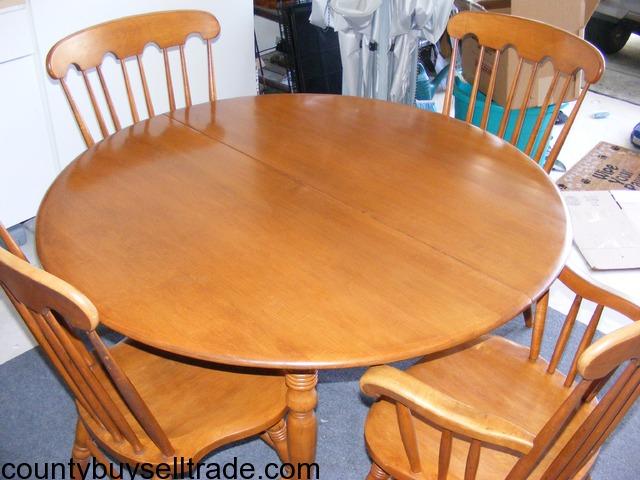 Conant Ball Mid Century Solid Maple Nine Piece Dining Room Set In